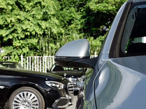 2023�� �Ŀ� C 350 eL