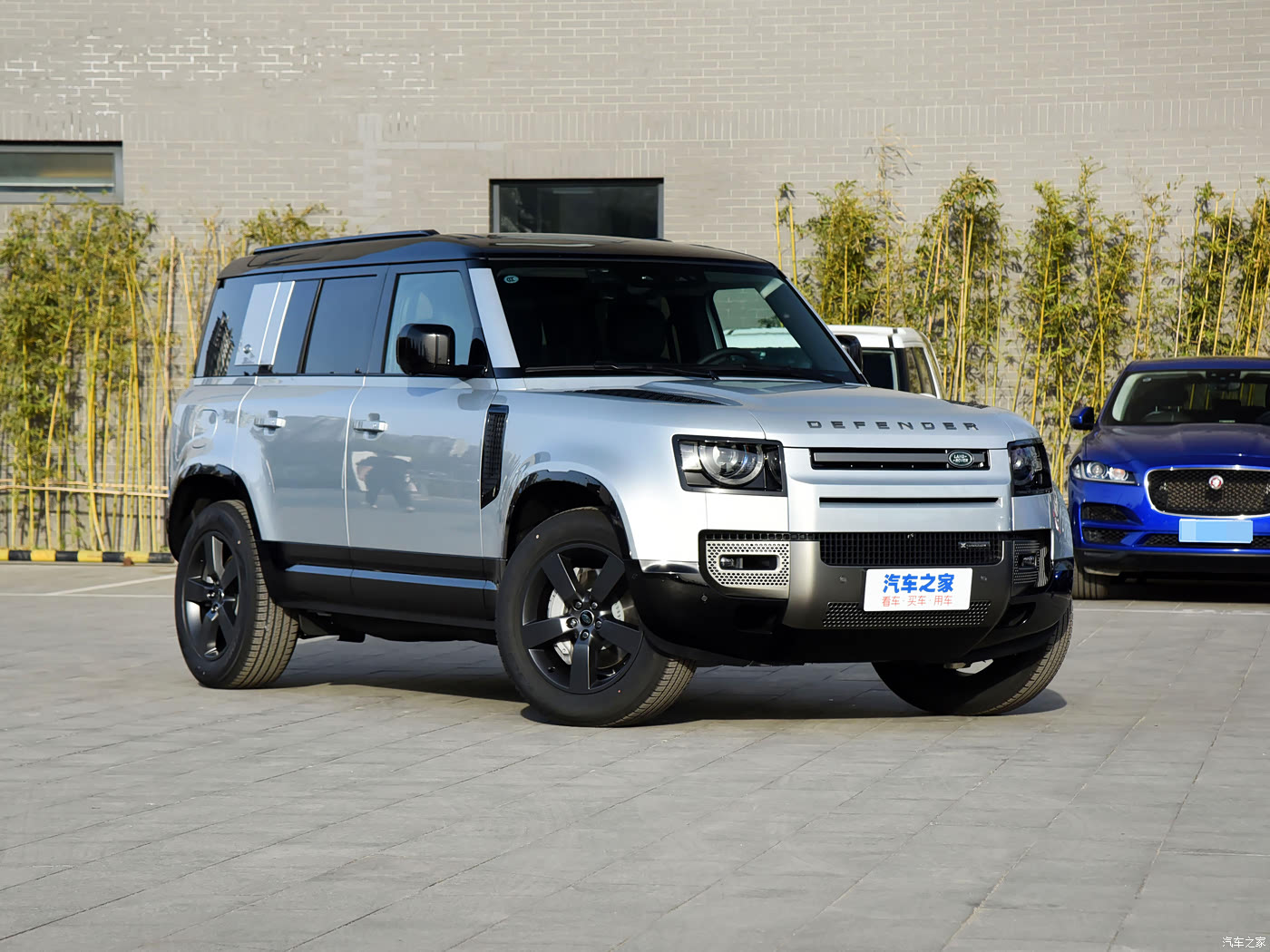 路虎卫士 2023款 110 p400 x-dynamic hse 7555181图片_路虎_汽车图库