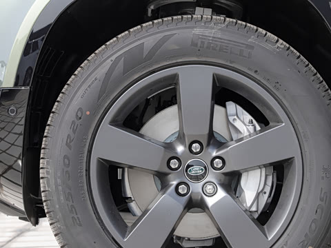 2023�� 110 3.0T P400 X-DYNAMIC HSE