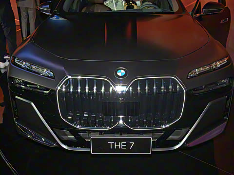 2023�� 740Li ������ M�˶���װ