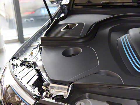 2020�� EQC 400 4MATIC ������ 1886������