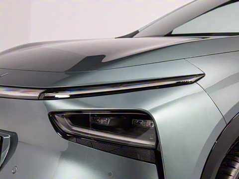 2025�� 702 �������� Ultra