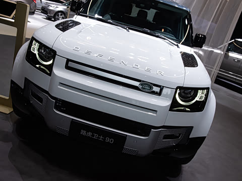 2024�� 90 3.0T P400 HSE