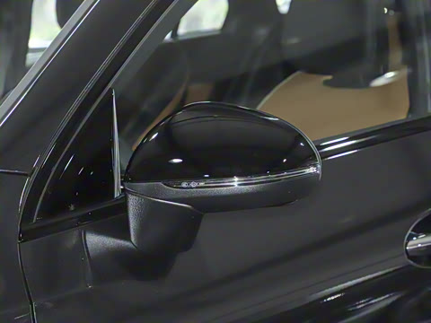 2025�� �Ŀ� GLC 300 4MATIC ����SUV