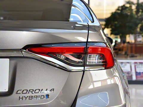 2019�� ˫�� 1.8L E-CVT GL-i��Ӣ��