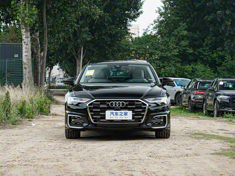 2025�� �Ŀ� 55 TFSI quattro �콢������