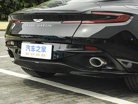 2025�� 4.0T V8 Coupe