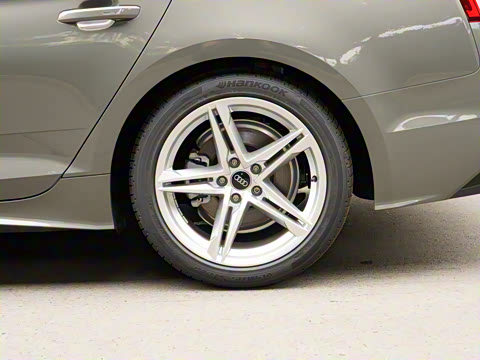 2025�� Sportback ��ذ� 40 TFSI ʱ�ж�����