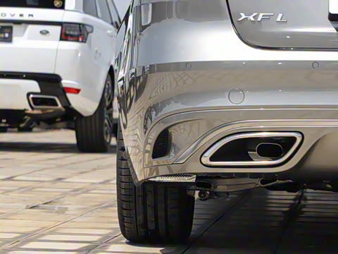 2021�� XFL 2.0T P250 ��������������