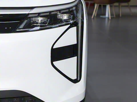 2025�� 210��������Pro����