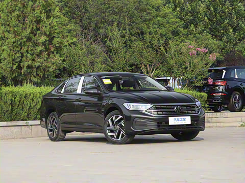 2025�� �Ŀ��� 300TSI DSG��Խ��