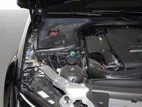 2022�� �Ŀ�� E 350 e L ���ʽ��϶����γ�