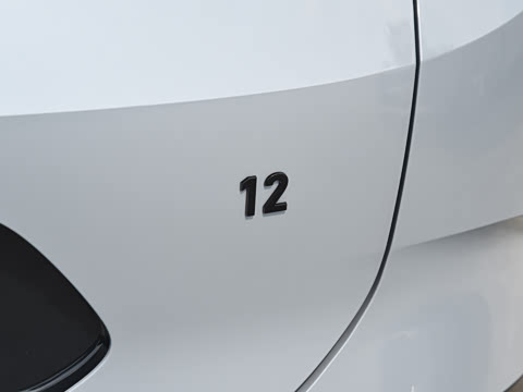 2025�� �Ŀ� Max�����