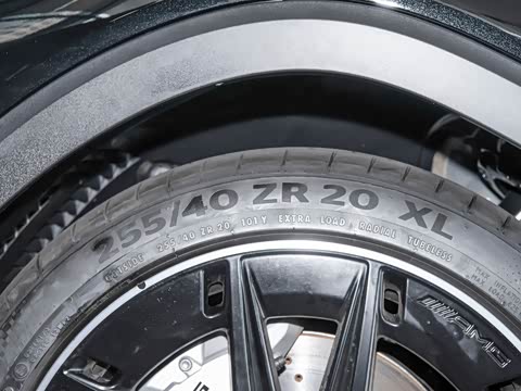 2026�� AMG GLB 35 4MATIC