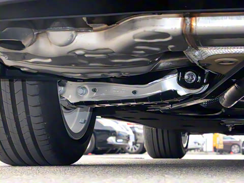 2021�� 40 TFSI ������