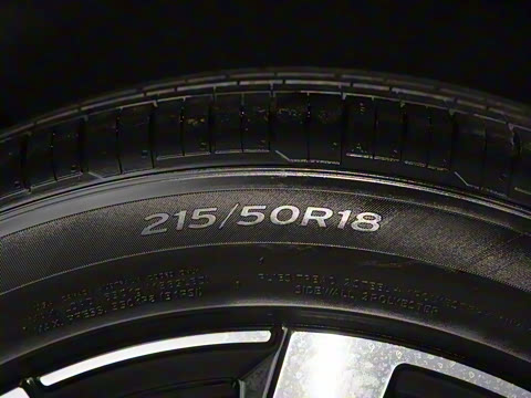 2025�� �Ŀ�� 300TSI DSG���������