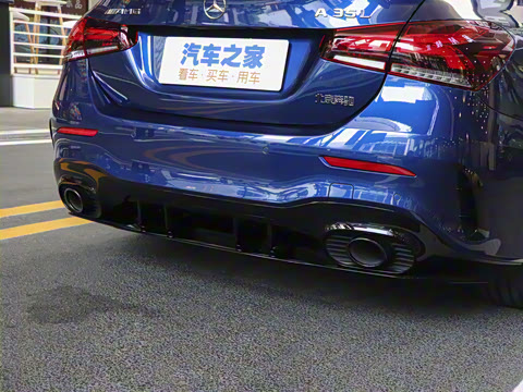 2022�� AMG A 35 L 4MATIC