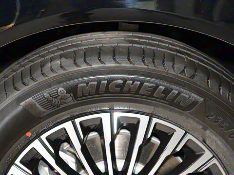 2022�� EV 600 ����������