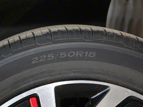 2023�� 300TSI ���������