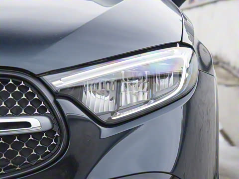 2023�� �Ŀ� GLC 260 L 4MATIC ������ 5��