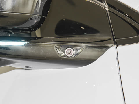 2025�� 702 �������� Max