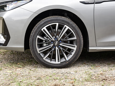 2025�� 1.6T DCT��