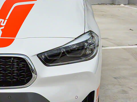 2022�� sDrive25i ��â��