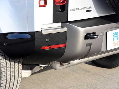 2023�� 110 3.0T P400 X-DYNAMIC HSE