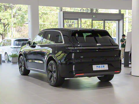 2025�� Max ���ܻ��°�