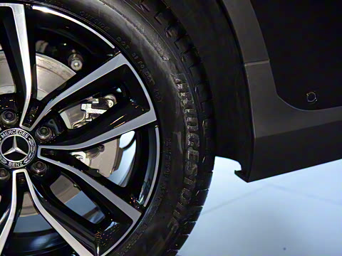 2022�� �Ŀ� GLC 300 L 4MATIC ������