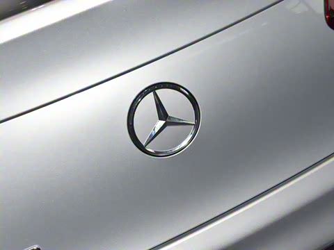 2023�� GLC 260 4MATIC ����SUV