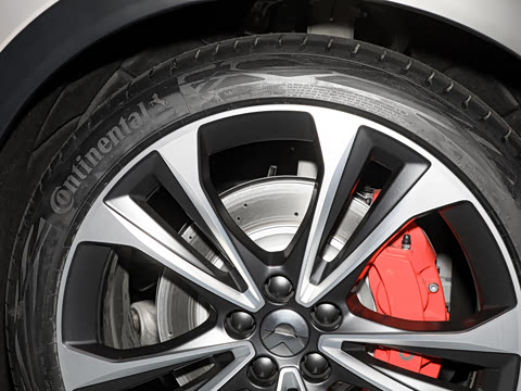 2023�� 100kWh �׷���