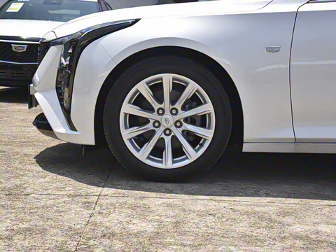 2025�� 28T ���з��а�