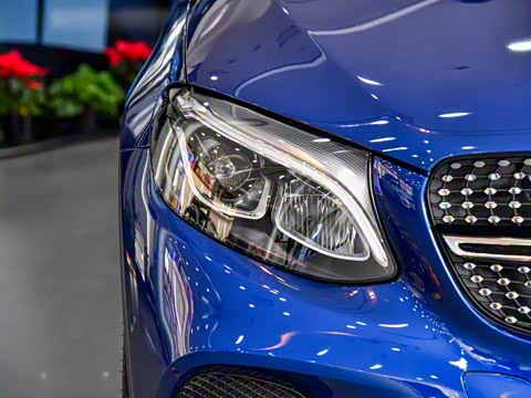 2018�� GLC 260 4MATIC ����SUV