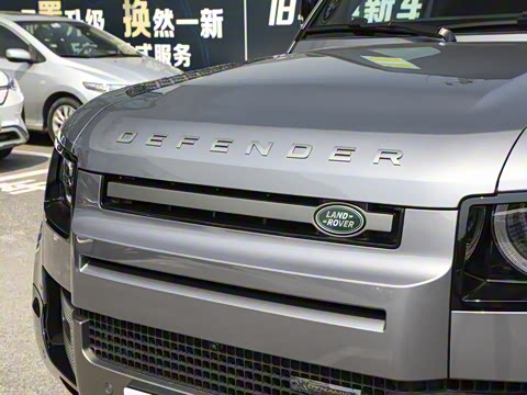 2023�� 110 3.0T P400 X-DYNAMIC HSE