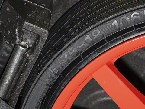 2025�� Macan 2.0T ���ΰ�