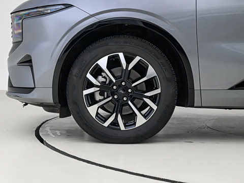 2025�� ���L 2.0T EcoBoost E�춯��������������