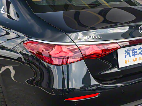 2025�� �Ŀ� E 300 L ʱ����