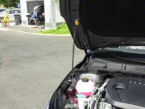 2026�� ��4�� 400������ 1.5L �ֶ���Խ��