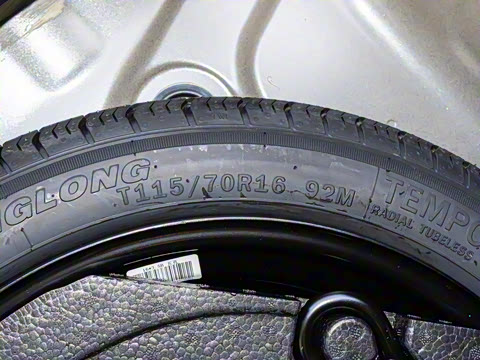 2026�� ��4�� 400������ 1.5L �ֶ���Խ��