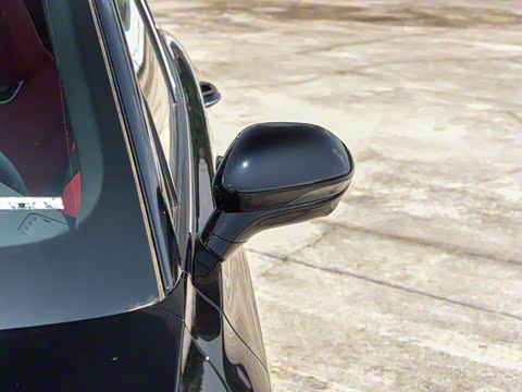 2025�� 2.0T ���а�