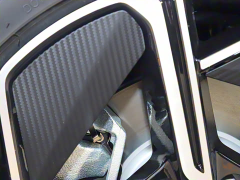 2025�� ���� 550AirѲ����