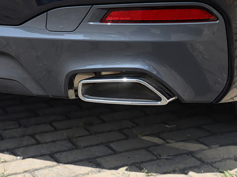 2022�� �Ŀ�� 530i M�˶���װ