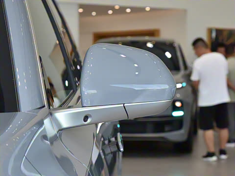 2025�� Pro ���ܻ��°�