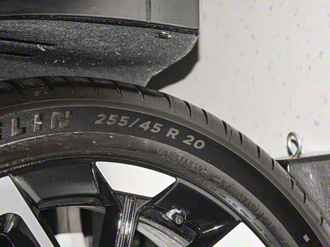 2025�� 702 �������� Max