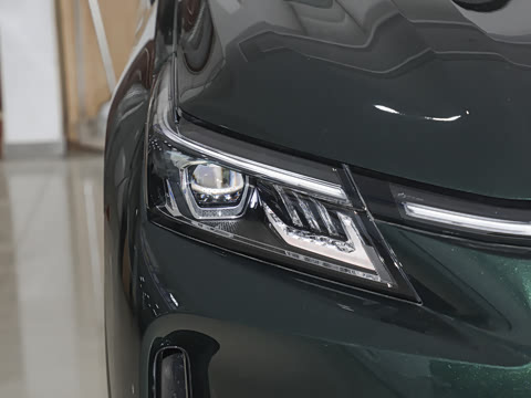 2025�� 165km �������콢�� 5��