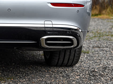 2025�� �Ŀ� S 680 4MATIC