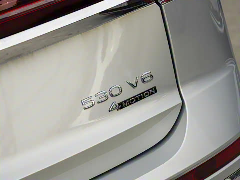 2022�� 530 V6 ��������콢��