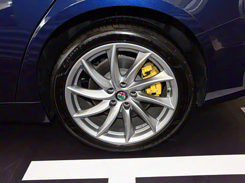 2020�� 2.0T 280HP ������