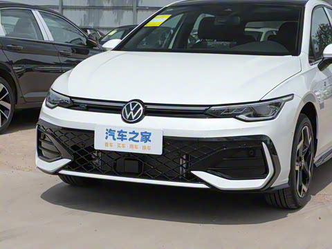 2025�� �Ŀ�� 300TSI R-Line